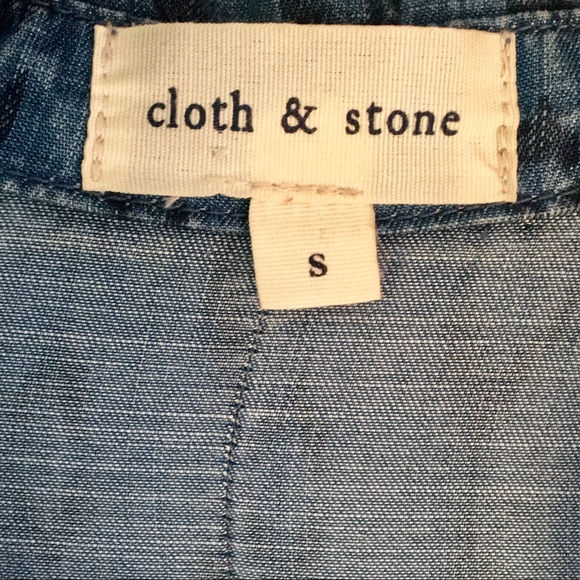 Anthro Cloth & Stone Chambray Ikat Print Shirt - Picture 5 of 6